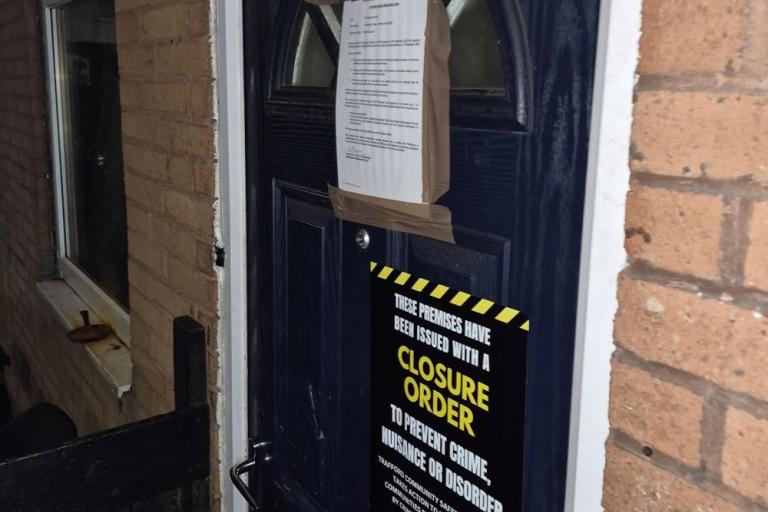 Flat partial closure Urmston